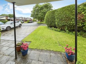 Front Garden- click for photo gallery